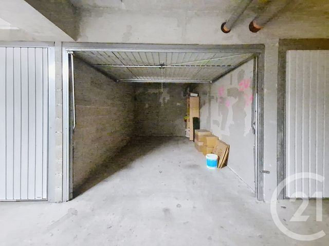 parking - CASTELNAU LE LEZ - 34