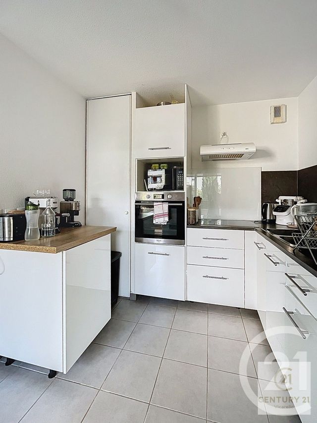 Afficher la photo en grand Appartement F3 à vendre - 3 pièces - 59.5 m2 - LE CRES - 34 - LANGUEDOC-ROUSSILLON - Century 21 Vicarello