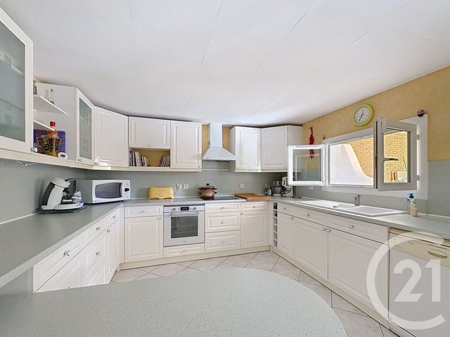 maison à vendre - 8 pièces - 223.28 m2 - CASTRIES - 34 - LANGUEDOC-ROUSSILLON - Century 21 Vicarello