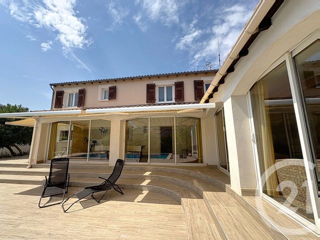maison à vendre - 8 pièces - 223.28 m2 - CASTRIES - 34 - LANGUEDOC-ROUSSILLON - Century 21 Vicarello