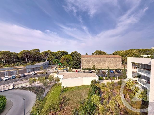 Afficher la photo en grand Appartement F4 à vendre - 4 pièces - 96.38 m2 - CASTELNAU LE LEZ - 34 - LANGUEDOC-ROUSSILLON - Century 21 Vicarello