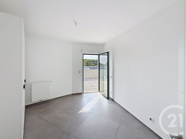 Afficher la photo en grand Appartement F4 à vendre - 4 pièces - 96.38 m2 - CASTELNAU LE LEZ - 34 - LANGUEDOC-ROUSSILLON - Century 21 Vicarello
