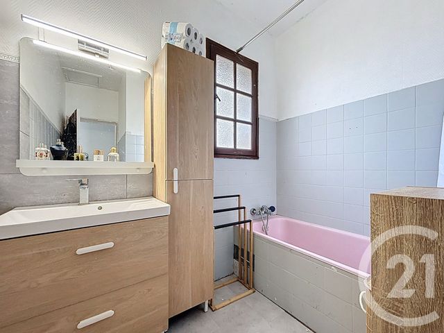 maison à vendre - 5 pièces - 146.0 m2 - JUVIGNAC - 34 - LANGUEDOC-ROUSSILLON - Century 21 Vicarello