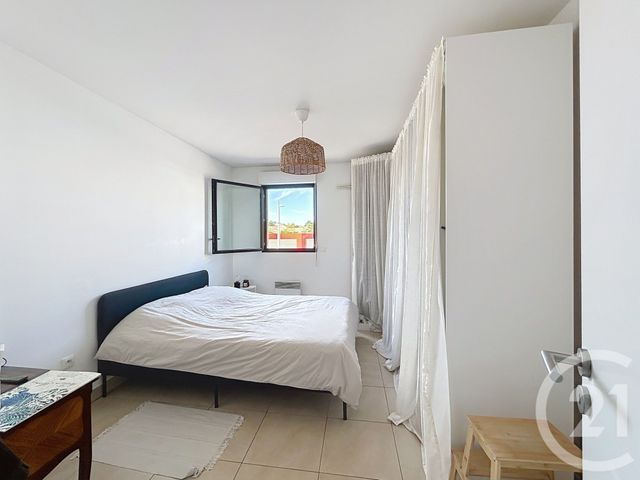 Appartement T3 à vendre - 3 pièces - 64.0 m2 - CASTELNAU LE LEZ - 34 - LANGUEDOC-ROUSSILLON - Century 21 Vicarello