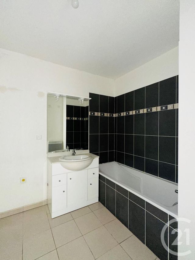 Appartement à vendre - 2 pièces - 45.8 m2 - MONTPELLIER - 34 - LANGUEDOC-ROUSSILLON - Century 21 Vicarello