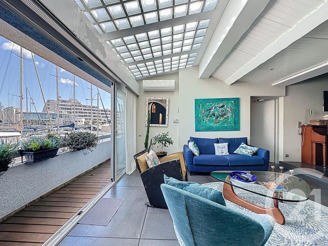 maison à vendre - 7 pièces - 256.42 m2 - MAUGUIO CARNON - 34 - LANGUEDOC-ROUSSILLON - Century 21 Vicarello