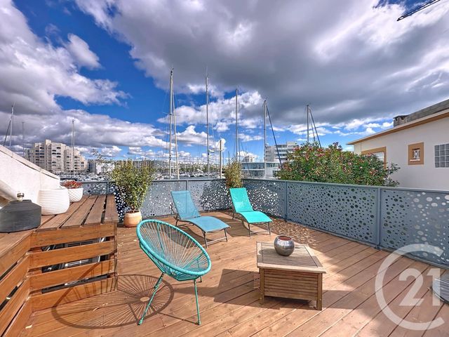 maison à vendre - 7 pièces - 256.42 m2 - MAUGUIO CARNON - 34 - LANGUEDOC-ROUSSILLON - Century 21 Vicarello