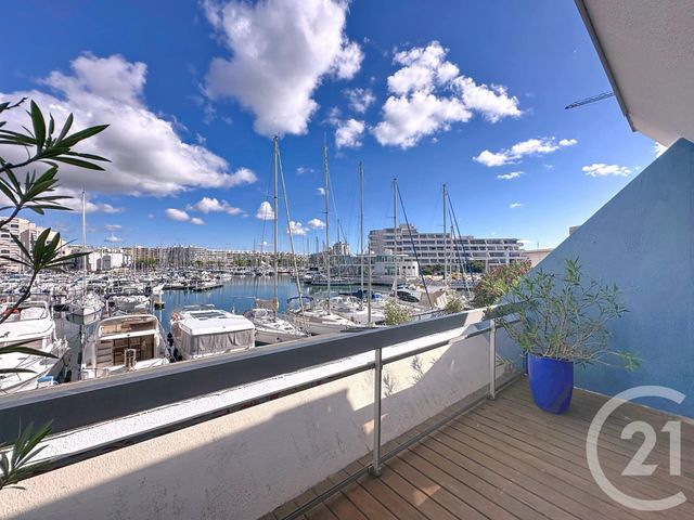 maison à vendre - 7 pièces - 256.42 m2 - MAUGUIO CARNON - 34 - LANGUEDOC-ROUSSILLON - Century 21 Vicarello