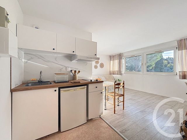 Appartement F1 à louer - 1 pièce - 24.24 m2 - MONTPELLIER - 34 - LANGUEDOC-ROUSSILLON - Century 21 Vicarello