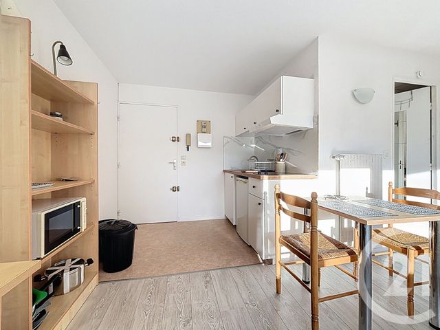 Appartement F1 à louer - 1 pièce - 24.24 m2 - MONTPELLIER - 34 - LANGUEDOC-ROUSSILLON - Century 21 Vicarello