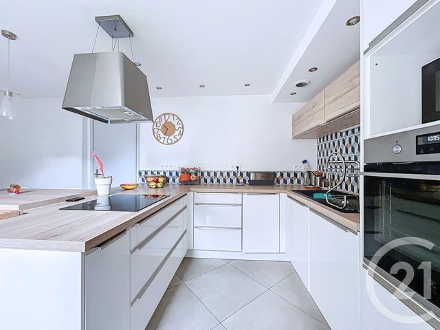 maison à vendre - 5 pièces - 120.6 m2 - ST JEAN DE VEDAS - 34 - LANGUEDOC-ROUSSILLON - Century 21 Vicarello