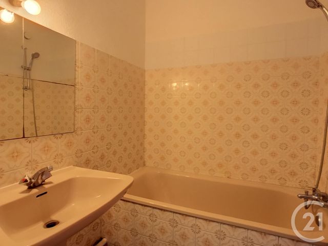 Appartement F4 à louer - 4 pièces - 86.77 m2 - MONTPELLIER - 34 - LANGUEDOC-ROUSSILLON - Century 21 Vicarello