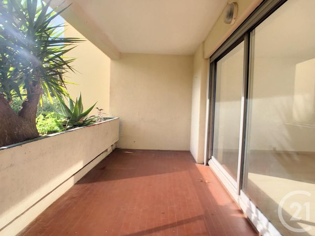 Appartement F4 à louer - 4 pièces - 86.77 m2 - MONTPELLIER - 34 - LANGUEDOC-ROUSSILLON - Century 21 Vicarello