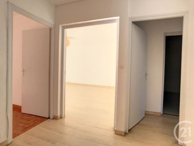 Appartement F4 à louer - 4 pièces - 86.77 m2 - MONTPELLIER - 34 - LANGUEDOC-ROUSSILLON - Century 21 Vicarello