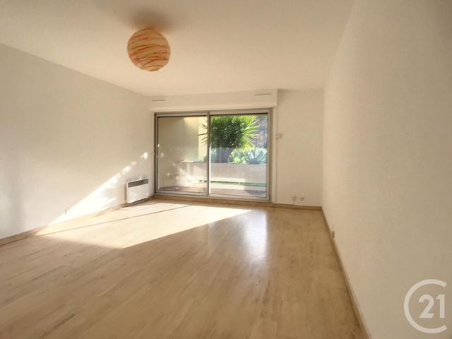 Appartement F4 à louer - 4 pièces - 86.77 m2 - MONTPELLIER - 34 - LANGUEDOC-ROUSSILLON - Century 21 Vicarello