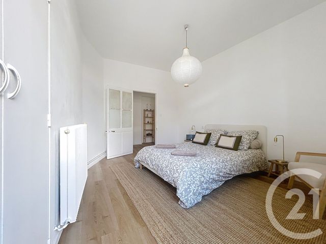 Appartement T3 à vendre - 3 pièces - 54.89 m2 - CASTELNAU LE LEZ - 34 - LANGUEDOC-ROUSSILLON - Century 21 Vicarello