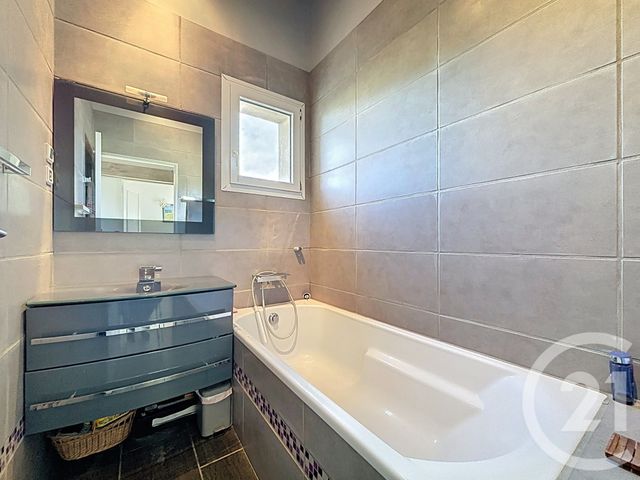 maison à vendre - 10 pièces - 244.31 m2 - LE CRES - 34 - LANGUEDOC-ROUSSILLON - Century 21 Vicarello