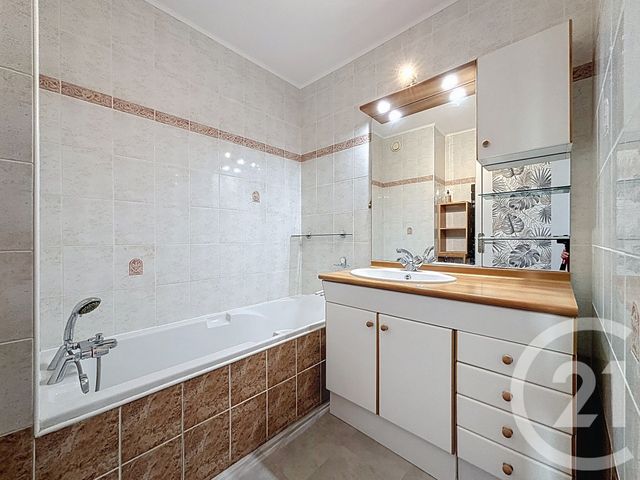 Appartement F5 à vendre - 5 pièces - 104.0 m2 - MONTPELLIER - 34 - LANGUEDOC-ROUSSILLON - Century 21 Vicarello