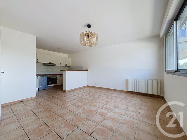 Appartement F2 à vendre - 2 pièces - 44.49 m2 - CASTELNAU LE LEZ - 34 - LANGUEDOC-ROUSSILLON - Century 21 Vicarello