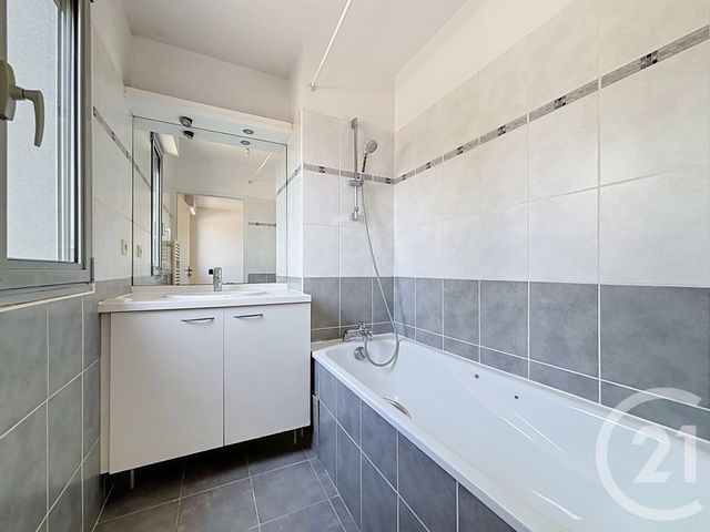 Appartement F2 à vendre - 2 pièces - 44.49 m2 - CASTELNAU LE LEZ - 34 - LANGUEDOC-ROUSSILLON - Century 21 Vicarello