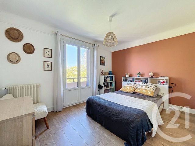Appartement F3 à vendre - 3 pièces - 68.46 m2 - MONTPELLIER - 34 - LANGUEDOC-ROUSSILLON - Century 21 Vicarello