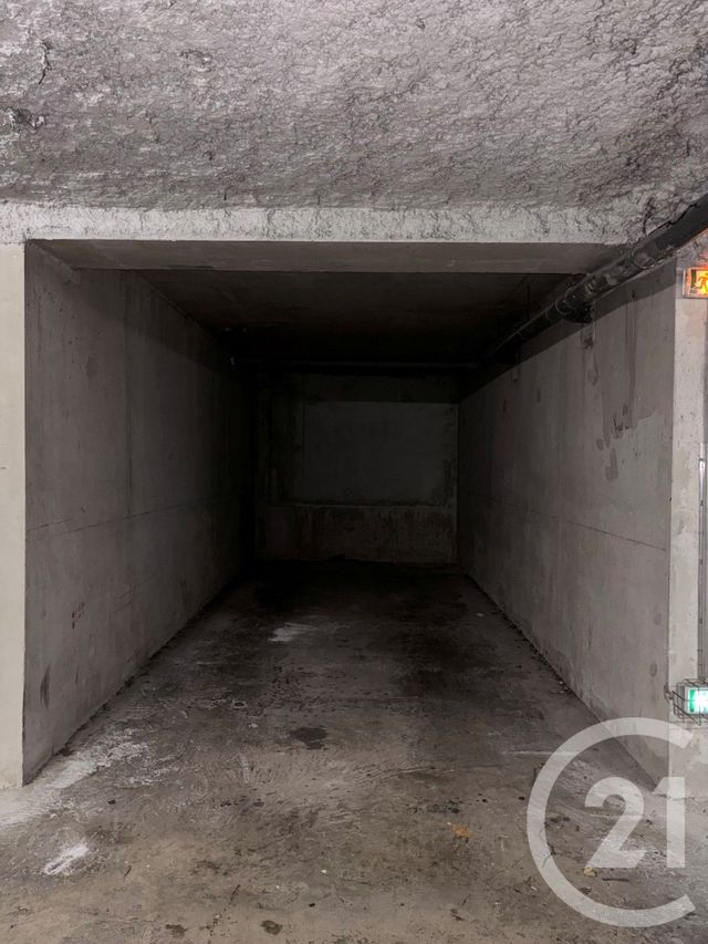 parking à louer - 15.0 m2 - MONTPELLIER - 34 - LANGUEDOC-ROUSSILLON - Century 21 Vicarello