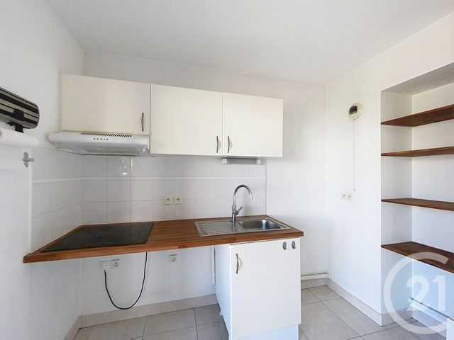Appartement T2 à louer - 2 pièces - 39.75 m2 - MONTPELLIER - 34 - LANGUEDOC-ROUSSILLON - Century 21 Vicarello