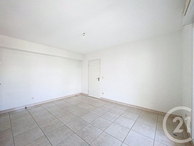 Appartement T2 à louer - 2 pièces - 39.75 m2 - MONTPELLIER - 34 - LANGUEDOC-ROUSSILLON - Century 21 Vicarello