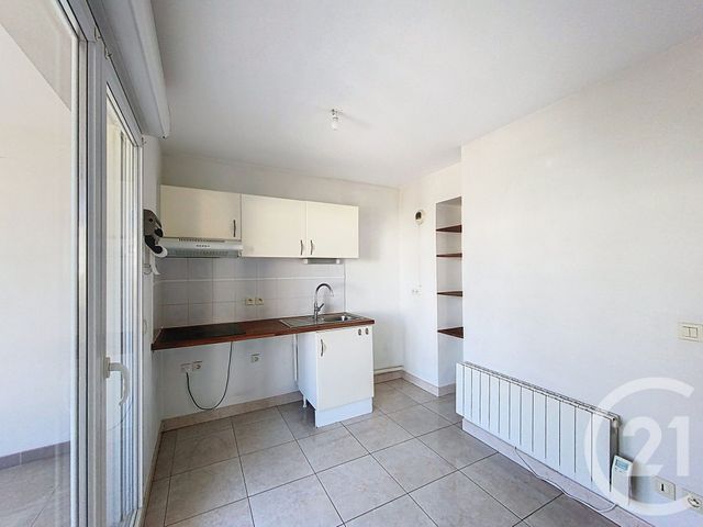Appartement T2 à louer - 2 pièces - 39.75 m2 - MONTPELLIER - 34 - LANGUEDOC-ROUSSILLON - Century 21 Vicarello
