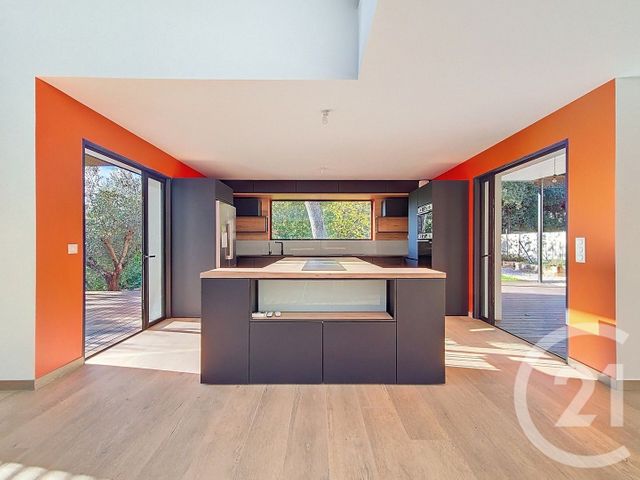 maison à vendre - 5 pièces - 219.69 m2 - ST GELY DU FESC - 34 - LANGUEDOC-ROUSSILLON - Century 21 Vicarello