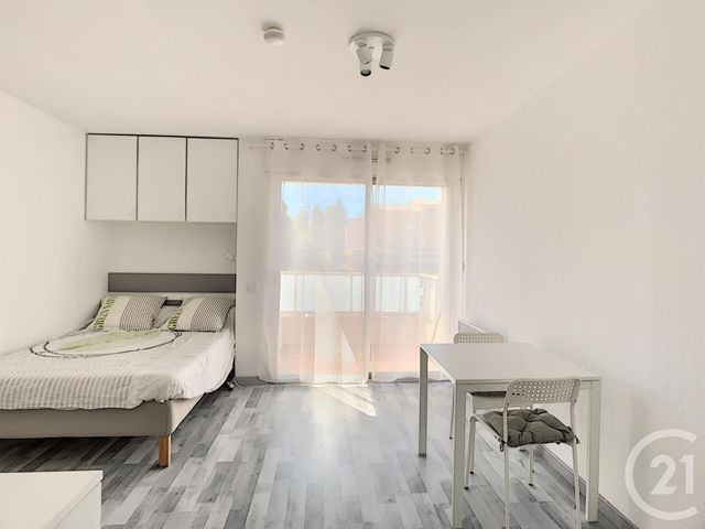 Appartement Studio à louer - 1 pièce - 24.75 m2 - MONTPELLIER - 34 - LANGUEDOC-ROUSSILLON - Century 21 Vicarello