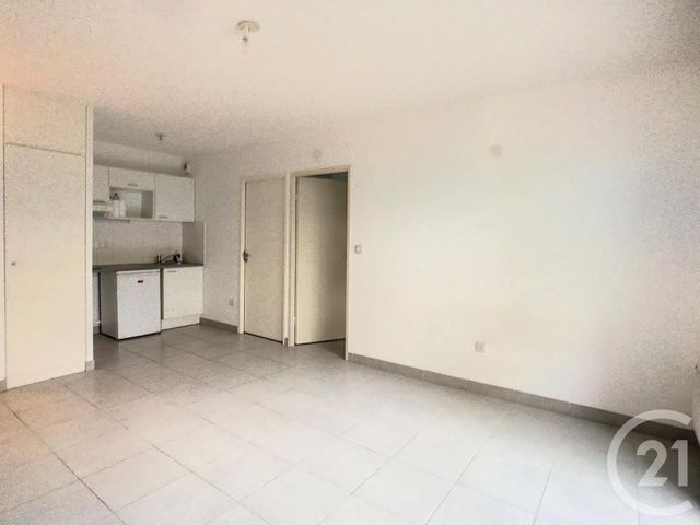 Appartement F2 à louer - 2 pièces - 40.4 m2 - CASTELNAU LE LEZ - 34 - LANGUEDOC-ROUSSILLON - Century 21 Vicarello