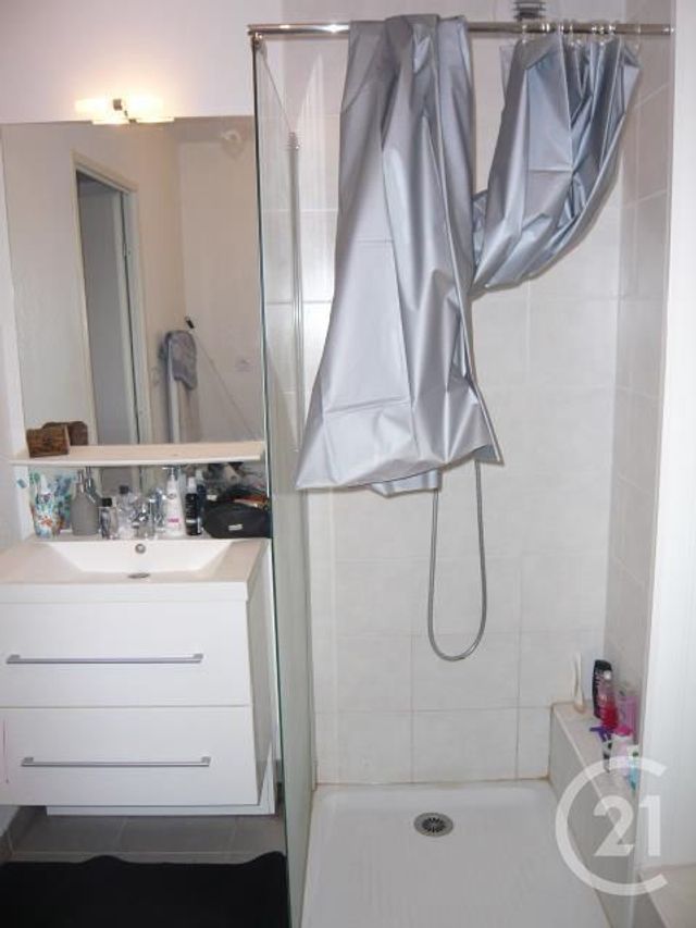 Appartement F1 à louer - 1 pièce - 19.2 m2 - MONTPELLIER - 34 - LANGUEDOC-ROUSSILLON - Century 21 Vicarello