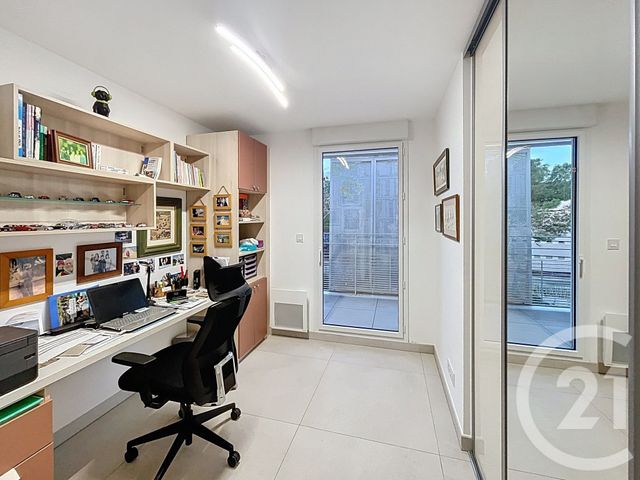 Appartement F3 à vendre - 3 pièces - 84.9 m2 - MONTPELLIER - 34 - LANGUEDOC-ROUSSILLON - Century 21 Vicarello