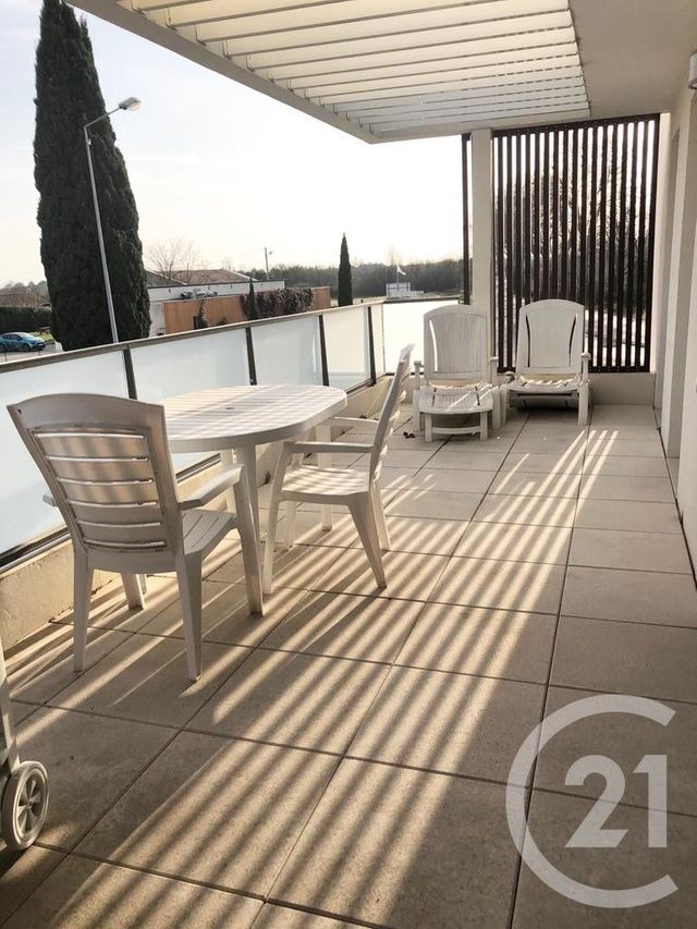 Appartement F3 à louer - 3 pièces - 67.8 m2 - CASTRIES - 34 - LANGUEDOC-ROUSSILLON - Century 21 Vicarello