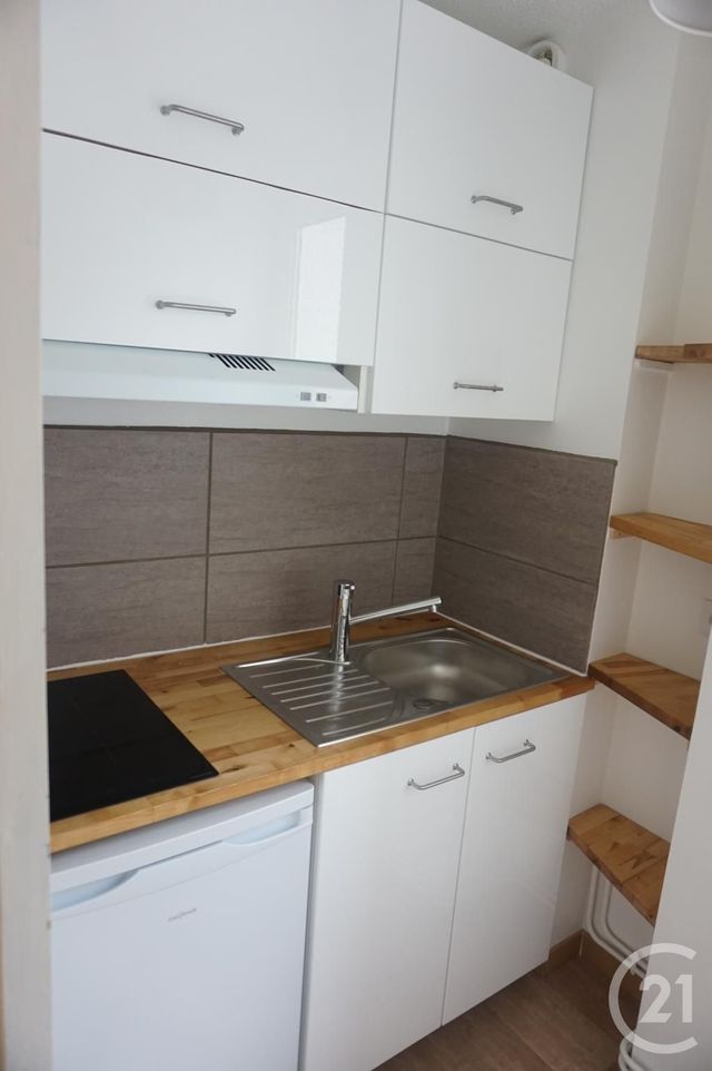 Appartement F1 à louer - 1 pièce - 29.85 m2 - MONTPELLIER - 34 - LANGUEDOC-ROUSSILLON - Century 21 Vicarello