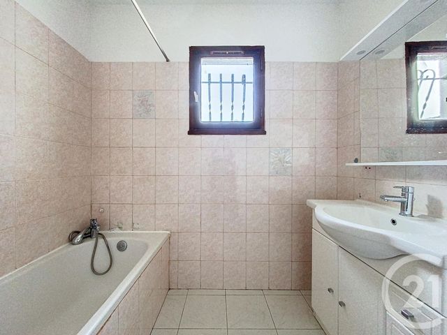 maison à louer - 4 pièces - 80.0 m2 - LUNEL VIEL - 34 - LANGUEDOC-ROUSSILLON - Century 21 Vicarello