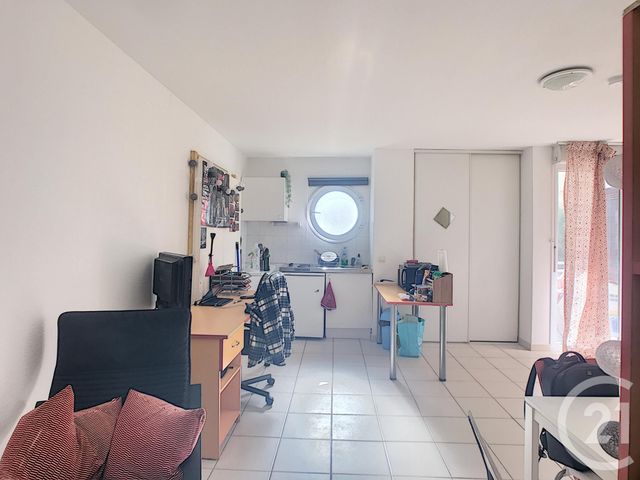 Appartement Studio à louer - 1 pièce - 33.5 m2 - MONTPELLIER - 34 - LANGUEDOC-ROUSSILLON - Century 21 Vicarello