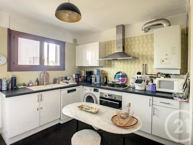 Appartement F4 à louer - 4 pièces - 84.68 m2 - MONTPELLIER - 34 - LANGUEDOC-ROUSSILLON - Century 21 Vicarello