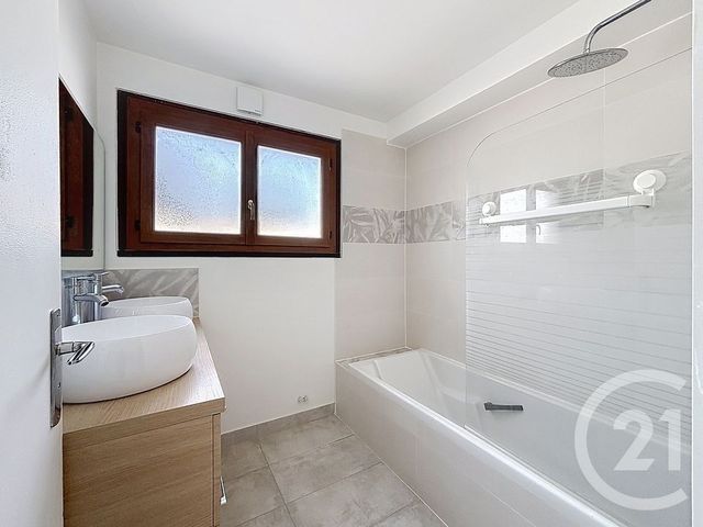 Appartement F4 à louer - 4 pièces - 84.68 m2 - MONTPELLIER - 34 - LANGUEDOC-ROUSSILLON - Century 21 Vicarello
