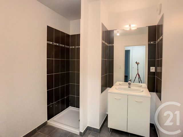 Appartement F2 à louer - 2 pièces - 39.45 m2 - MONTPELLIER - 34 - LANGUEDOC-ROUSSILLON - Century 21 Vicarello