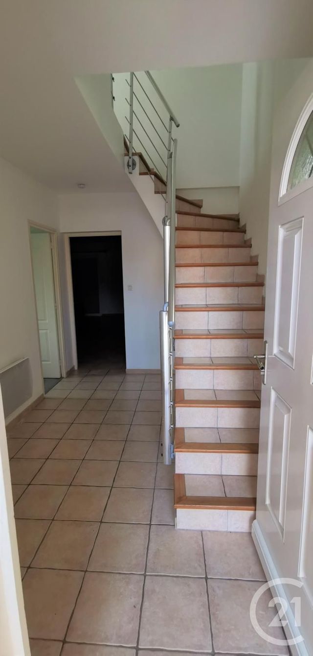 Appartement F4 à louer - 6 pièces - 91.02 m2 - ST GENIES DES MOURGUES - 34 - LANGUEDOC-ROUSSILLON - Century 21 Vicarello