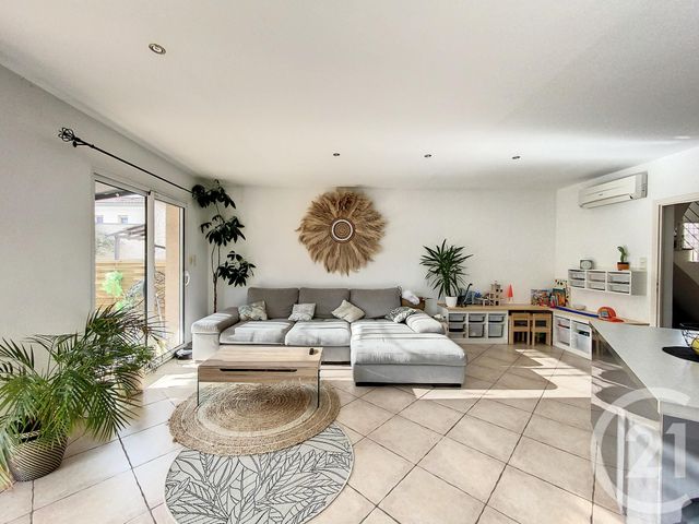 Appartement F4 à louer VALERGUES