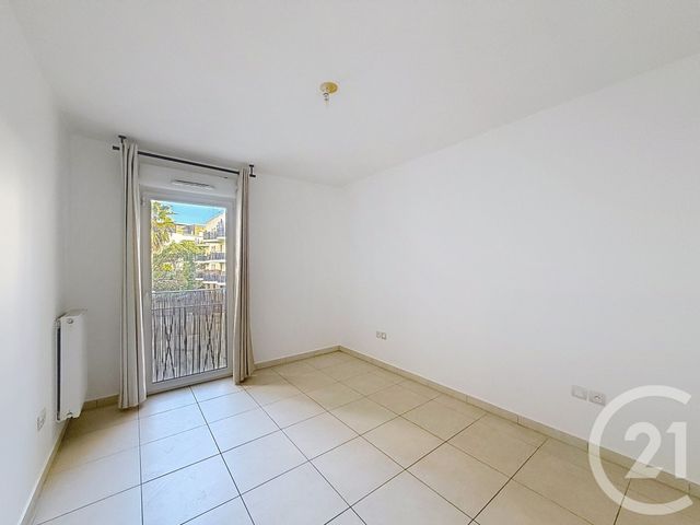 Appartement F3 à louer - 3 pièces - 66.97 m2 - CASTELNAU LE LEZ - 34 - LANGUEDOC-ROUSSILLON - Century 21 Vicarello