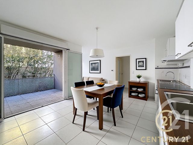 Appartement T2 à vendre - 2 pièces - 41.3 m2 - CASTELNAU LE LEZ - 34 - LANGUEDOC-ROUSSILLON - Century 21 Vicarello