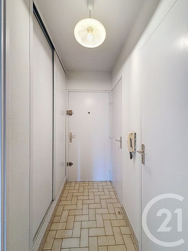 Appartement F1 à louer - 1 pièce - 27.65 m2 - MONTPELLIER - 34 - LANGUEDOC-ROUSSILLON - Century 21 Vicarello