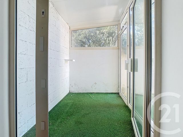 Appartement F2 à louer - 2 pièces - 38.57 m2 - CASTRIES - 34 - LANGUEDOC-ROUSSILLON - Century 21 Vicarello