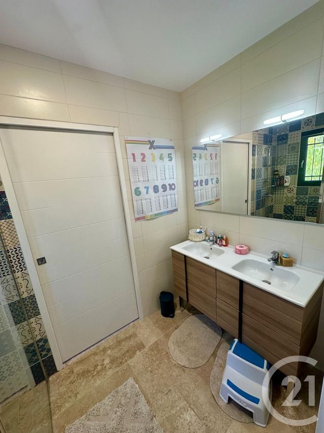 maison à louer - 6 pièces - 170.15 m2 - CLAPIERS - 34 - LANGUEDOC-ROUSSILLON - Century 21 Vicarello