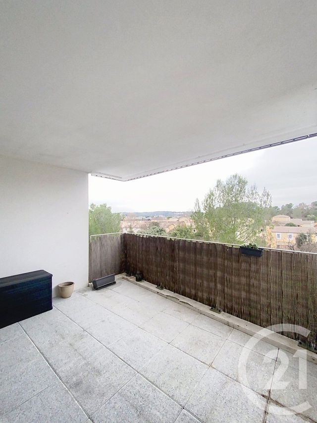 Appartement T3 à vendre - 3 pièces - 62.28 m2 - PRADES LE LEZ - 34 - LANGUEDOC-ROUSSILLON - Century 21 Vicarello