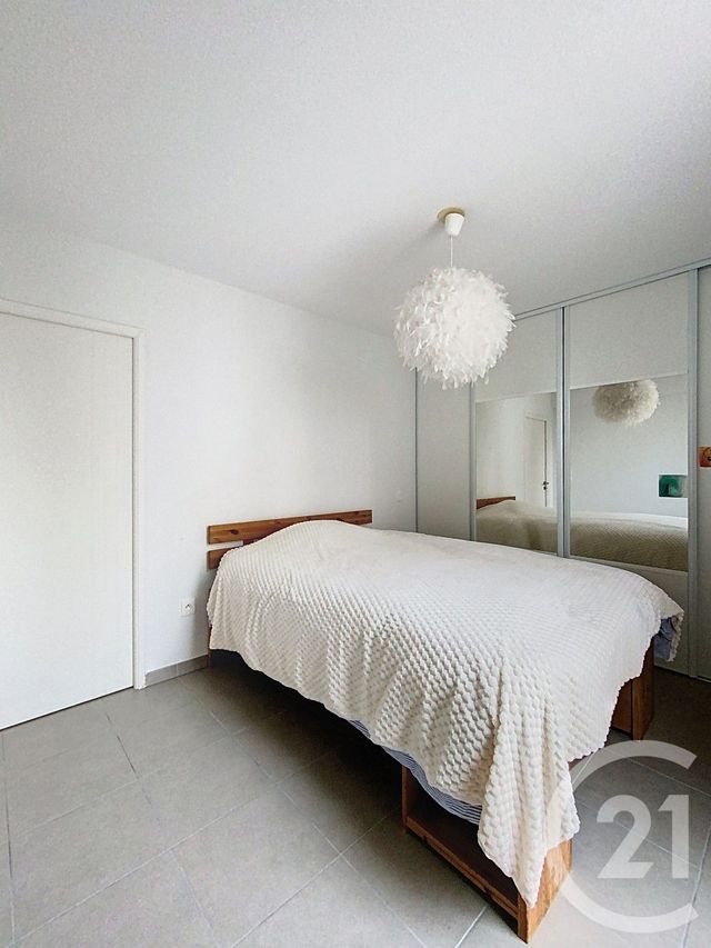 Appartement T3 à vendre - 3 pièces - 62.28 m2 - PRADES LE LEZ - 34 - LANGUEDOC-ROUSSILLON - Century 21 Vicarello